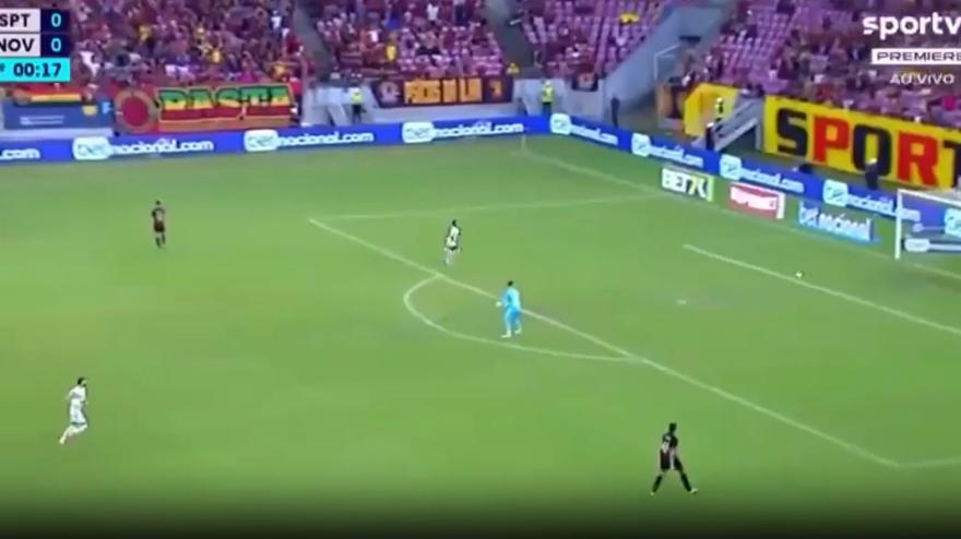 assurdo sbaglia il passaggio dopo soli 18 autogol tragicomico