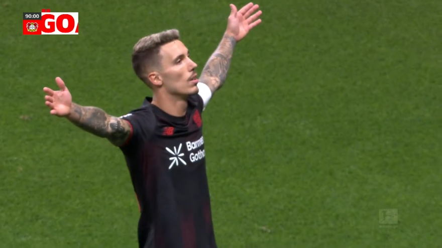 Grimaldo da urlo! Due magie su punizione in Bayer Eintracht 3 1: gli highlights Grimaldo da urlo! Due magie su punizione in Bayer Eintracht 3 1: gli highlights
