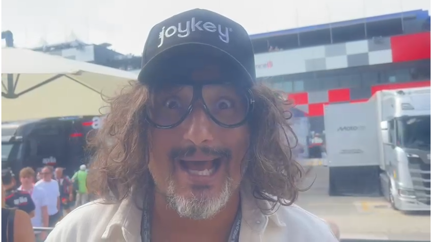 Quanti vip a Misano, da Borghese a Corona tutti pazzi per la MotoGP: ecco per chi tifano
