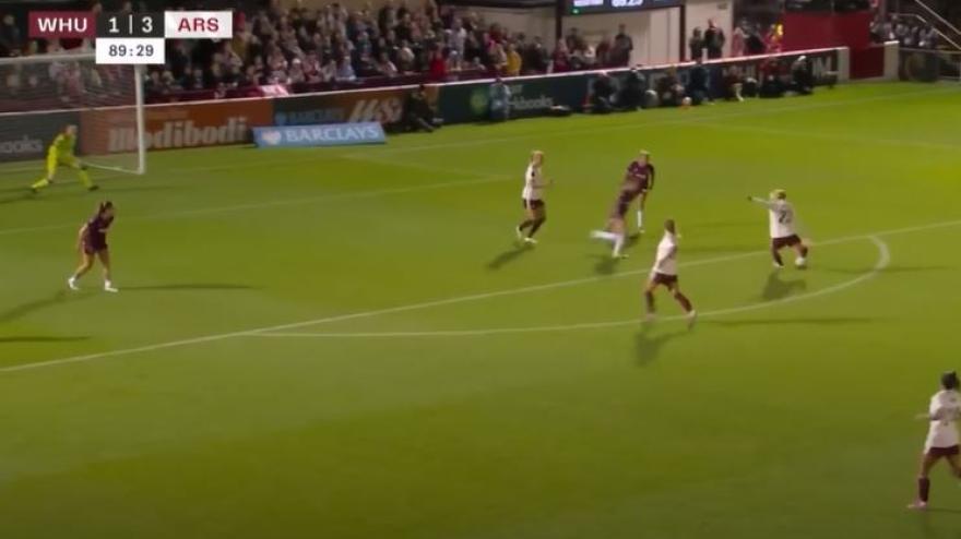 Russo, gol capolavoro nella goleada dell’Arsenal contro il West Ham Russo, gol capolavoro nella goleada dell’Arsenal contro il West Ham