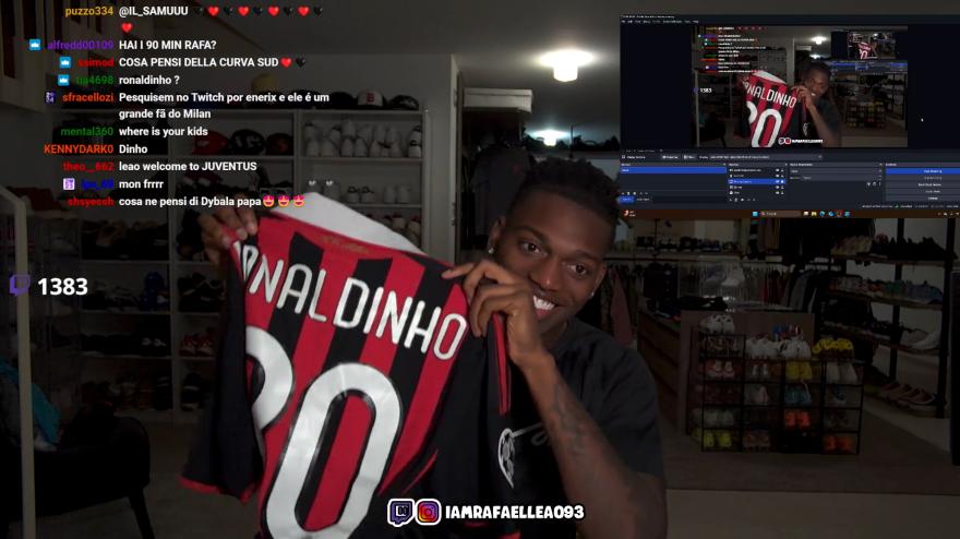 La maglia di Ronaldinho fa impazzire Leão: guardate cosa fa quando la indossa!