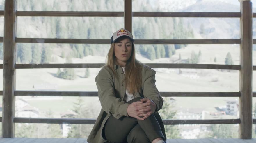 Sofia Goggia: "Il mio futuro? Non sarà nello sci" Sofia Goggia: "Il mio futuro? Non sarà nello sci"