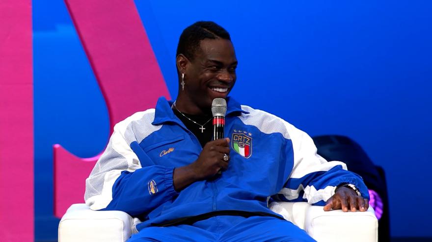 Balotelli: "Quando entrai in un carcere femminile con mio fratello..."
