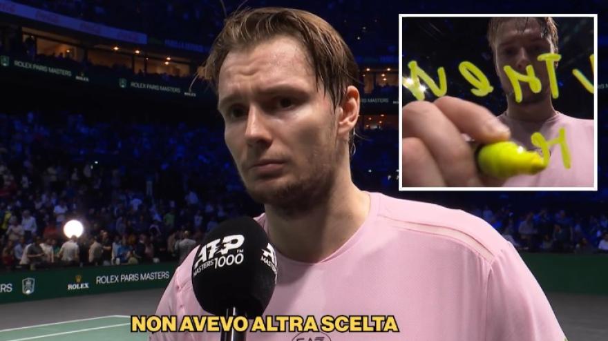 Bublik e la scritta polemica contro Moutet: "Ha parlato troppo..."