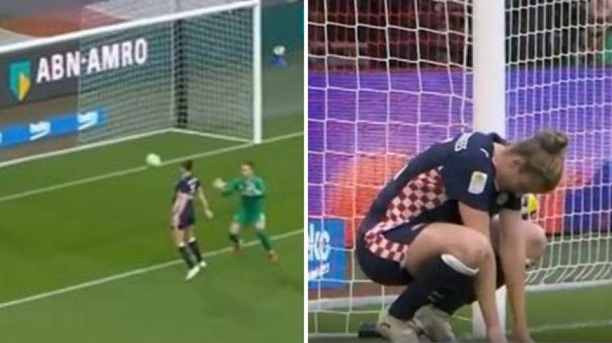 l8217autogol pi249 goffo di sempre la butta dentro di petto e scoppia in lacrime da Gazzetta.it l8217autogol pi249 goffo di sempre la butta dentro di petto e scoppia in lacrime