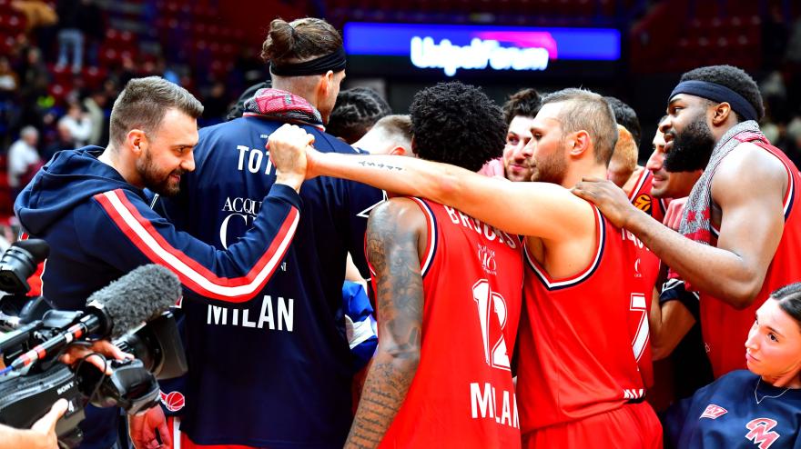 L’Olimpia vince ancora! Asvel battuto e terzo successo di fila: gli highlights