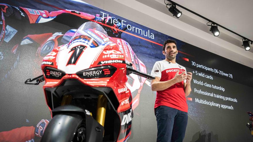 Pirro, cuore Ducati per l