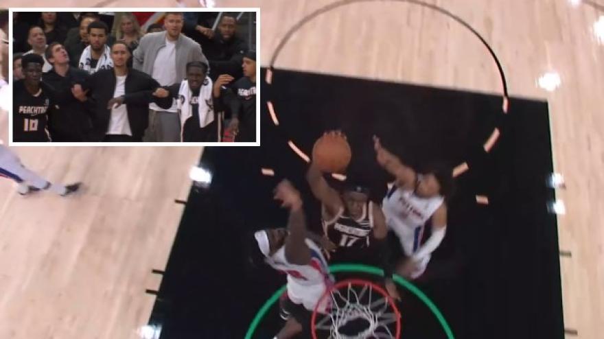 okongwu schiacciata violentissima la panchina 232 incontenibile da Gazzetta.it okongwu schiacciata violentissima la panchina 232 incontenibile