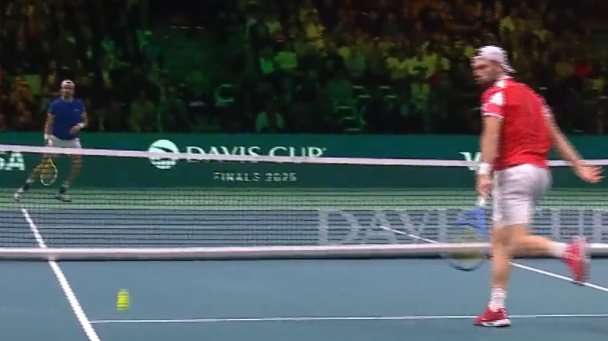 Berrettini, il lungolinea è perfetto! E Rodionov resta pietrificato