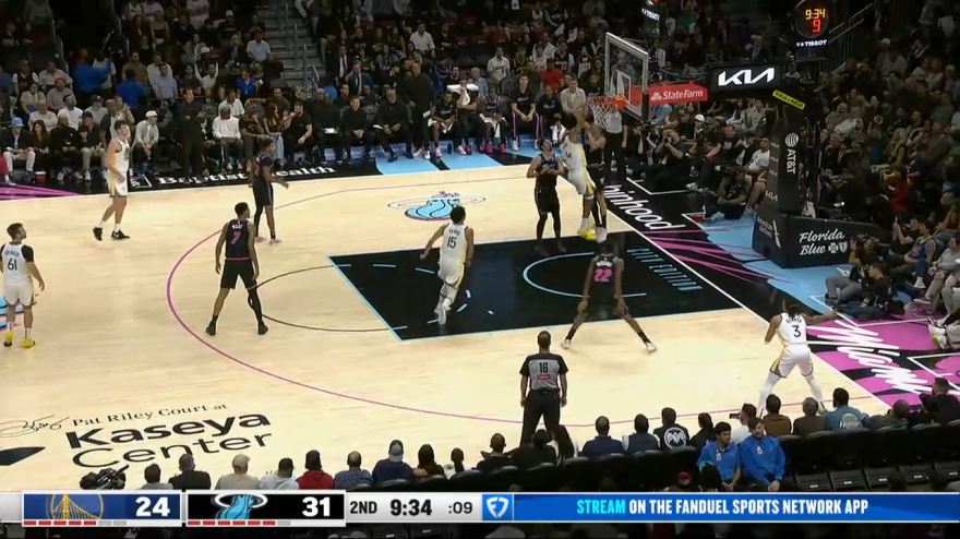 Fontecchio ci prova, ma Moody è incontenibile: le 5 migliori giocate della notte Nba Fontecchio ci prova, ma Moody è incontenibile: le 5 migliori giocate della notte Nba