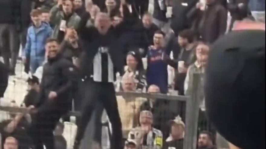 Il Newcastle segna, il tifoso impazzisce e reagisce così