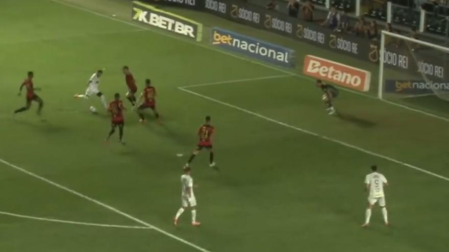 Neymar eroico: gol e assist con una lesione al menico