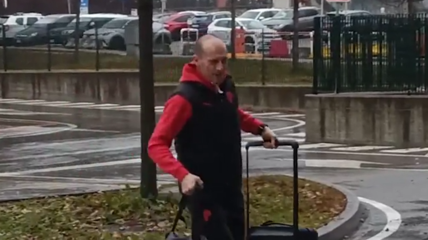 "Piove, piove!": il siparietto di Allegri prima della partenza verso Riad