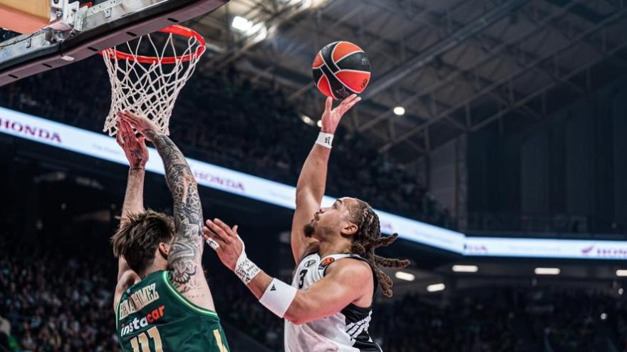 Edwards non basta, la Virtus cade con il Panathinaikos: gli highlights