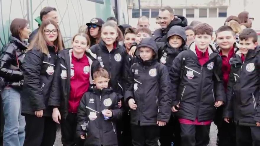 "Oltre i Colori": i bambini del minibasket di Rieti e Pistoia si incontrano in omaggio dell "Oltre i Colori": i bambini del minibasket di Rieti e Pistoia si incontrano in omaggio dell