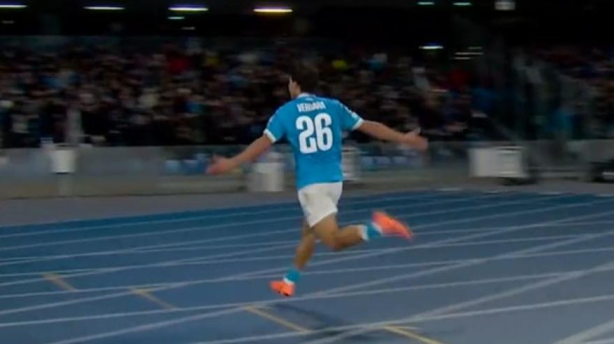 vergara fa impazzire il maradona ma non basta napoli fuori da Gazzetta.it vergara fa impazzire il maradona ma non basta napoli fuori