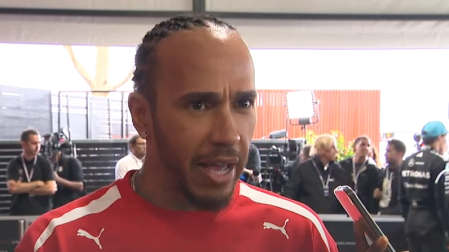 Hamilton attacca: "Due decimi a settore, come fa la Mercedes?"