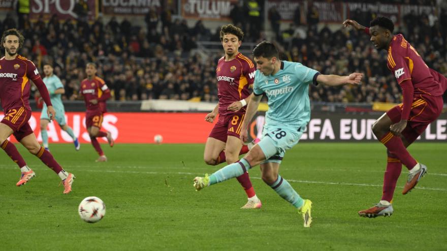 Roma-Bologna 3-4, all'Olimpico succede di tutto: gol e highlights