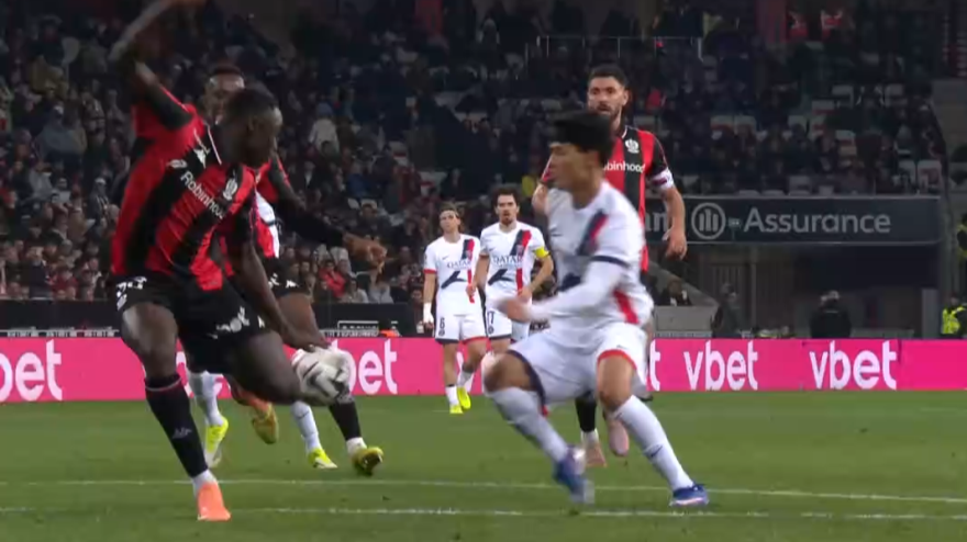 Dribbling da urlo e primo gol da professionista per Dro: Nizza-Psg 0-4, highlights