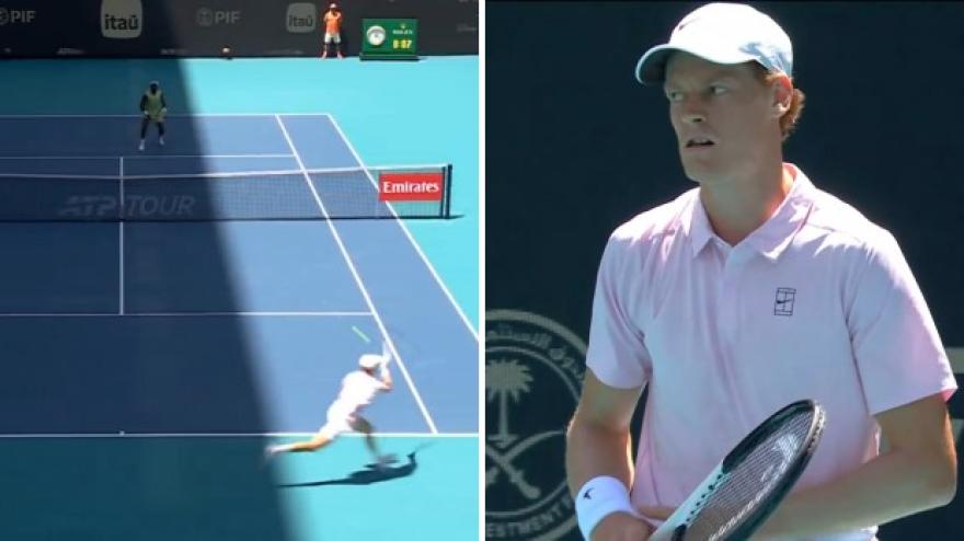 Sinner, che punto in recupero con Tiafoe. Poi fa la faccia da cattivo