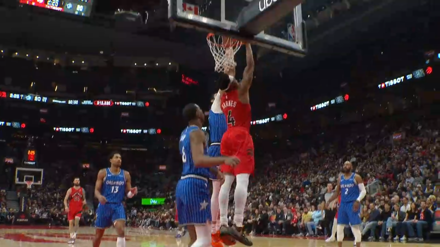 La top 5 della notte: i Toronto Raptors scrivono la storia con un parziale di 31-0!