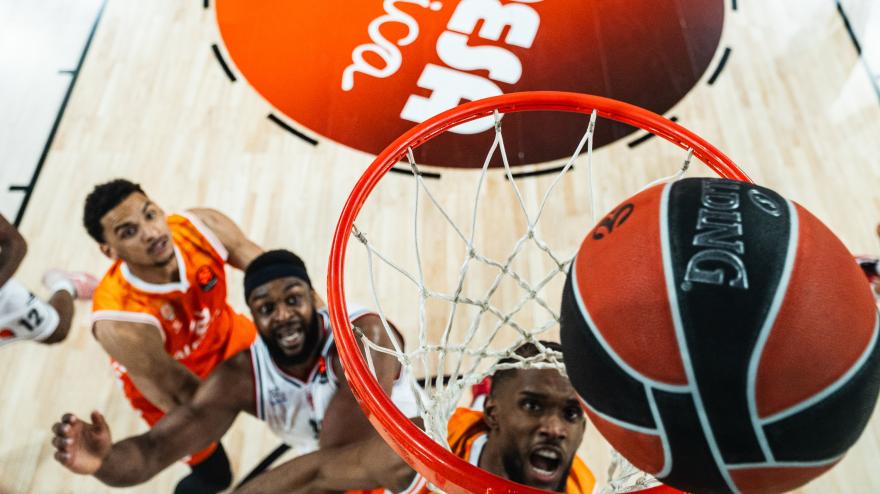 Valencia, contro l'Olimpia Milano è Montero-show! Finisce 102-96, gli highlights