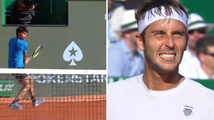 Montecarlo, Alcaraz beffa Etcheverry con un lob altissimo