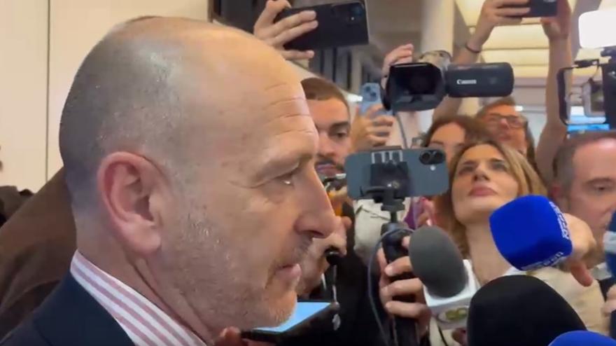 Inter, Ausilio: "Bastoni? Se qualcuno lo vuole, sa quale numero chiamare"