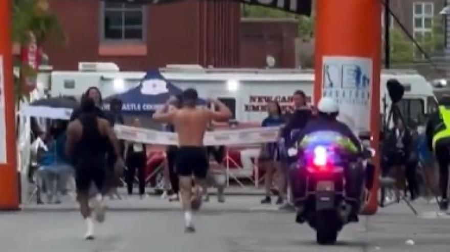 Esulta per il primo posto ma lo sorpassano al traguardo! Clamoroso alla Delaware Marathon