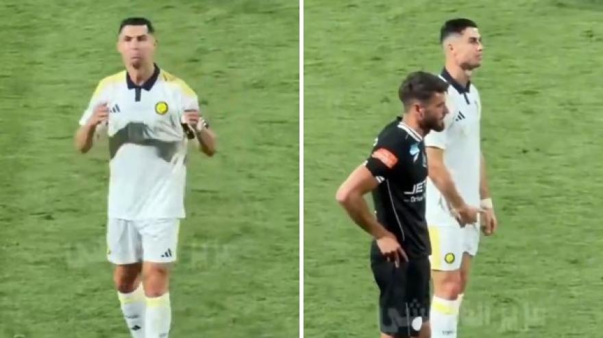 il pubblico canta messi messi la reazione di cristiano ronaldo fa discutere da Gazzetta.it il pubblico canta messi messi la reazione di cristiano ronaldo fa discutere