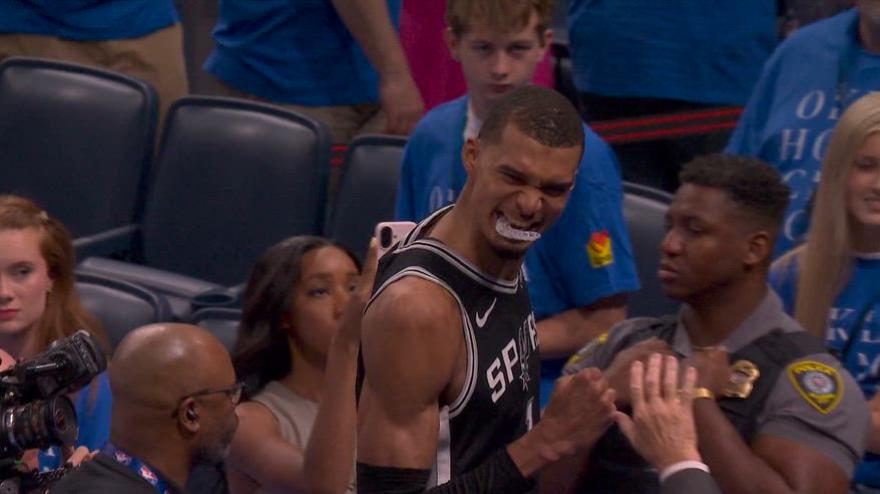 oklahoma city san antonio 115 122 gara 1 highlights da Gazzetta.it oklahoma city san antonio 115 122 gara 1 highlights
