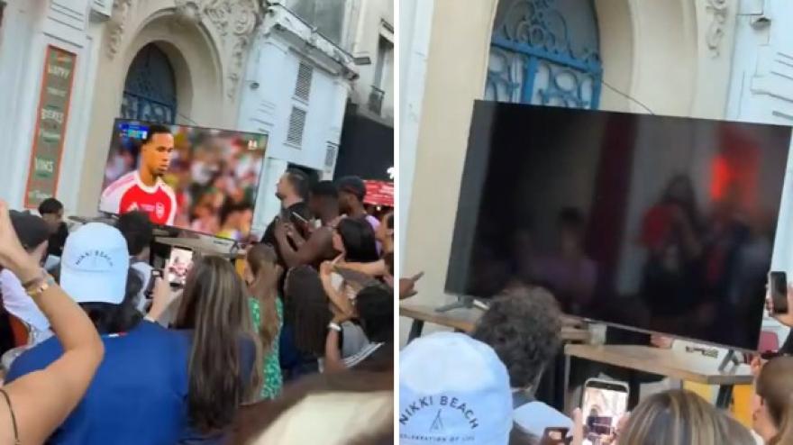 gabriel sta per calciare il rigore decisivo8230 ma la tv si spegne la reazione 232 assurda da Gazzetta.it gabriel sta per calciare il rigore decisivo8230 ma la tv si spegne la reazione 232 assurda