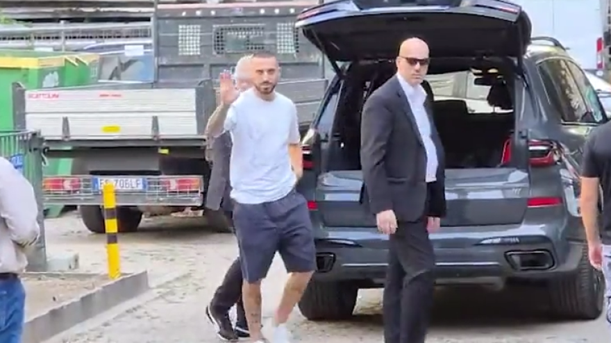 milan visite mediche per mario gila l arrivo dello spagnolo da Video.gazzetta.it milan visite mediche per mario gila l arrivo dello spagnolo