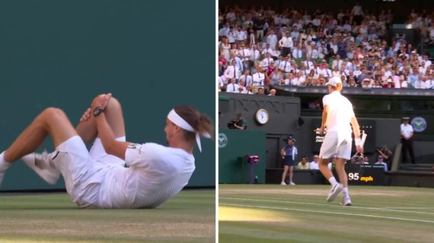 Zverev scivola e rischia l'infortunio: il gesto di Sinner è da campione