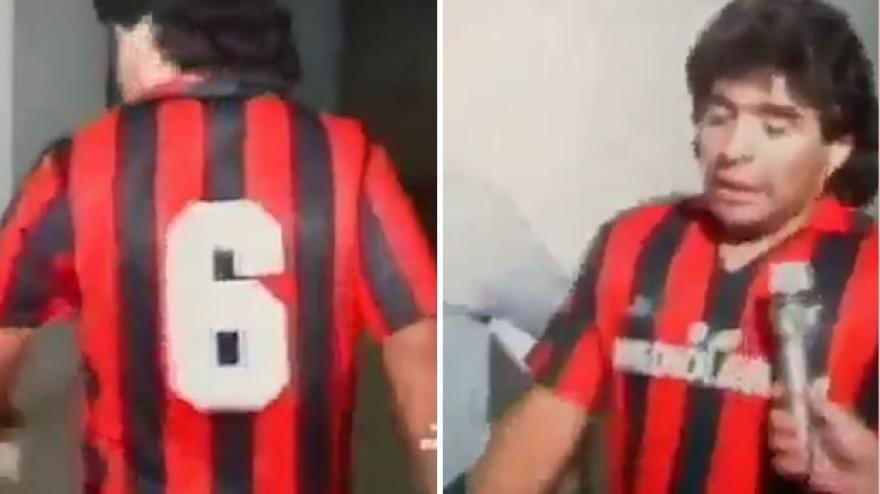 quando maradona indoss242 la maglia di baresi il pi249 grande difensore di sempre da Video.gazzetta.it quando maradona indoss242 la maglia di baresi il pi249 grande difensore di sempre