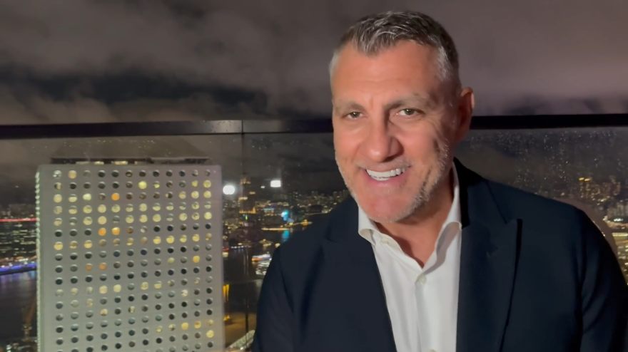 vieri inter stones un colpaccio ora l8217obiettivo 232 vincere tutto e su mancini ct8230 da Video.gazzetta.it vieri inter stones un colpaccio ora l8217obiettivo 232 vincere tutto e su mancini ct8230