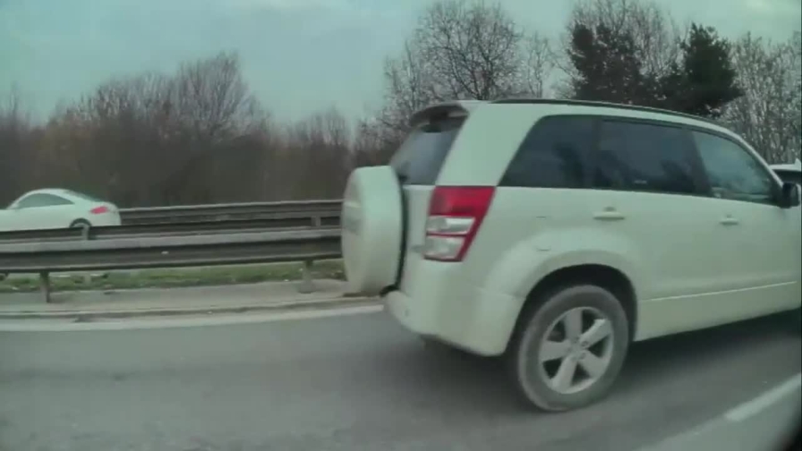 Modena, maxi tamponamento a catena sulla tangenziale: 15 auto coinvolte, il video