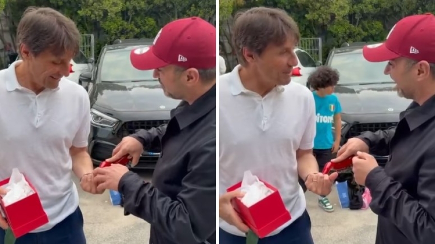 VIDEO Napoli, Conte benedetto dal corno: l'allenatore risponde così
