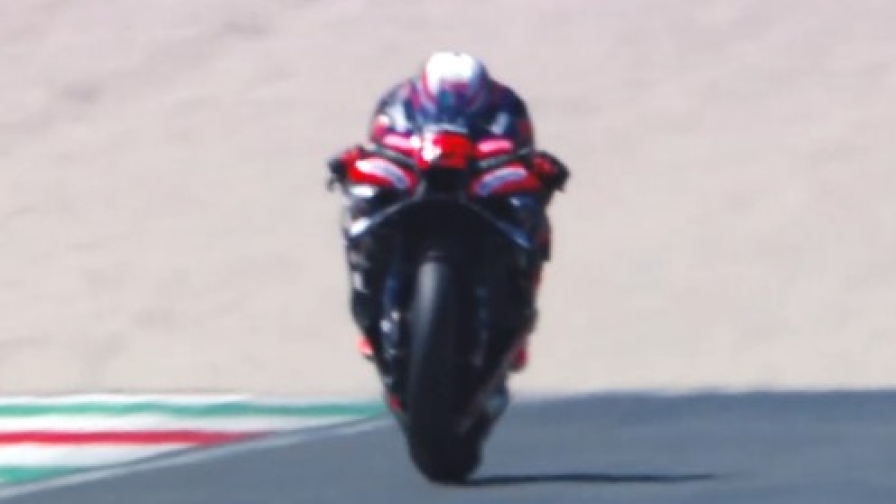 MotoGP, GP Italia: highlights qualifiche. Spettacolo Bezzecchi al Mugello!