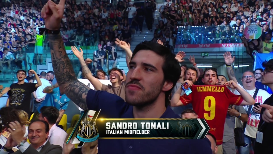Tonali tra il pubblico della Wwe, ma un tifoso gli ruba la scena...