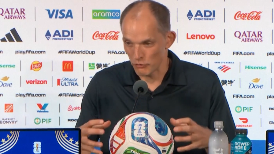 Tuchel sbotta con la Fifa: "Ho aspettato l'inno per tutta la vita, me l'hanno rovinato così"