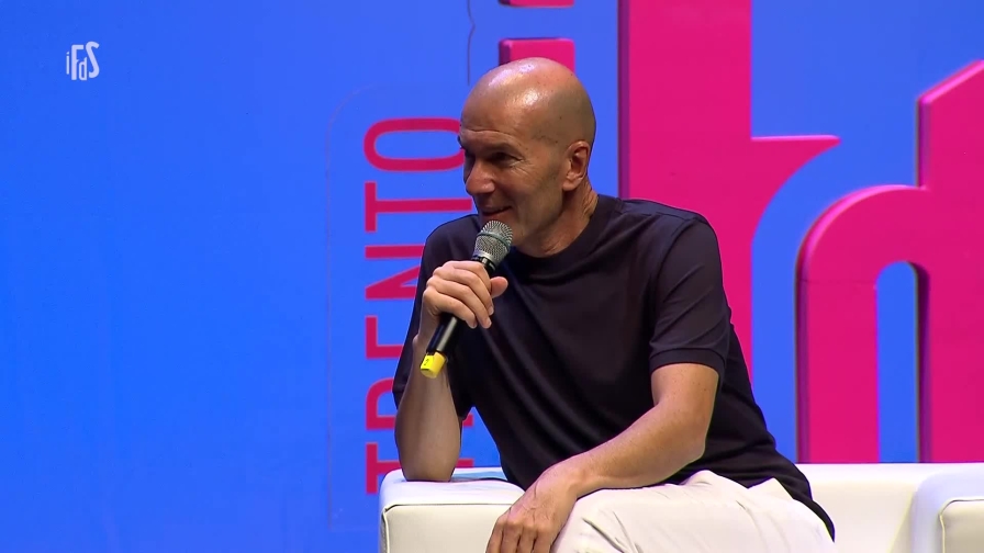 Zidane sulla panchina della Francia? Ecco cosa rispose al Festival dello Sport