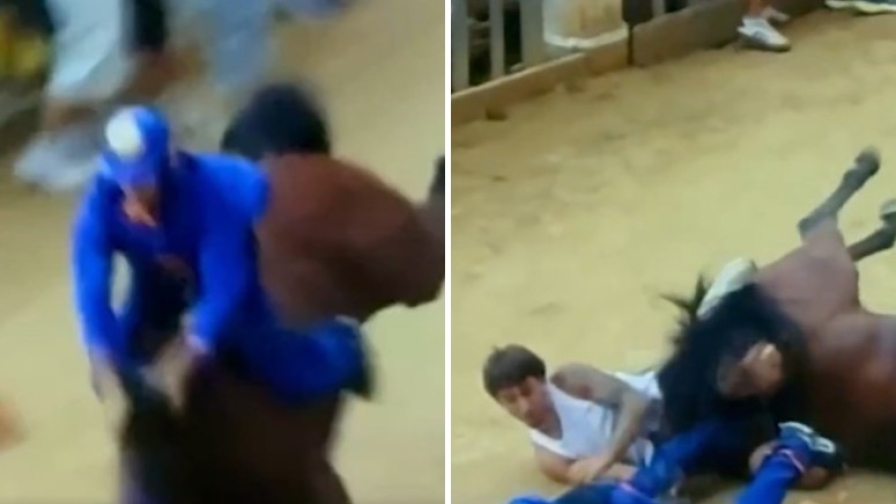 VIDEO Palio di Siena, il terribile incidente dopo il trionfo: Tittia travolto e scaraventato a terra