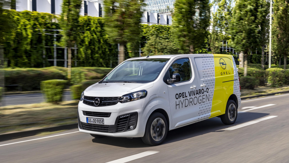Opel Vivaro-e Hydrogen, il primo veicolo commerciale fuel cell della casa tedesca