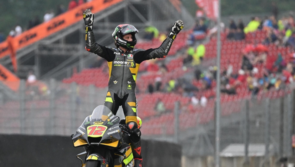 Marco Bezzecchiì Mooney VR46 Racing Team celebrates 2nd position after Qualifying Nr. 2 session of the Motorcycling Grand Prix of Italy at the Mugello circuit in Scarperia, central Italy, 28 May 2022. ANSA/CLAUDIO GIOVANNINI