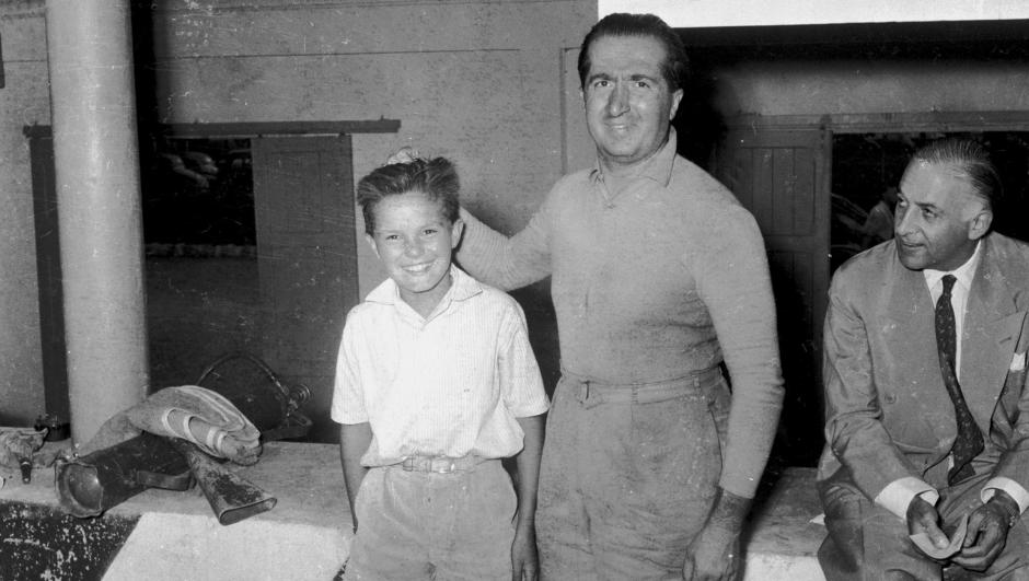 Oliviero Toscani bambino col grande Alberto Ascari