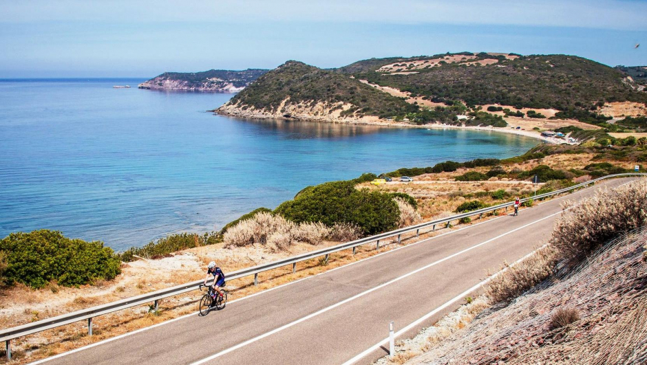 Il paesaggio della costa orientale della Sardegna (foto Regione Sardegna)