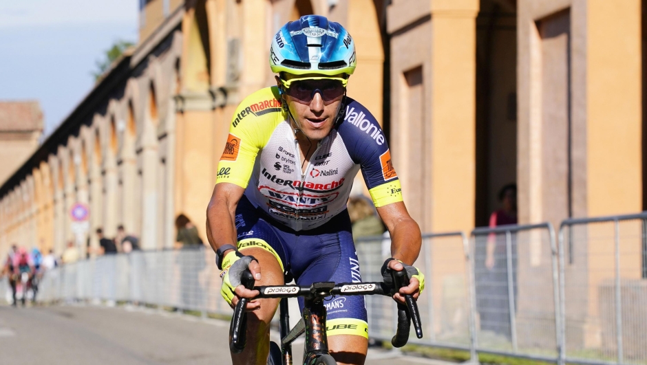 Giro Dell’Emilia 2022 - 105th edition - Carpi - San Luca 198,7 km - 01/10/2022 - Domenico Pozzovivo (ITA - Intermarché - Wanty - Gobert Matériaux) - photo Massimo Fulgenzi/SprintCyclingAgency©2022