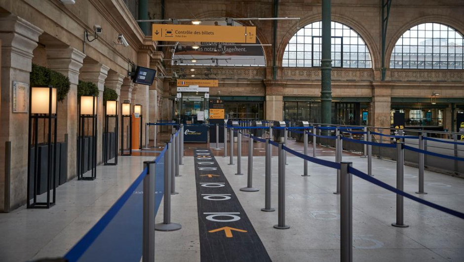 Parigi, ferisce 6 persone con un punteruolo alla Gare du Nord