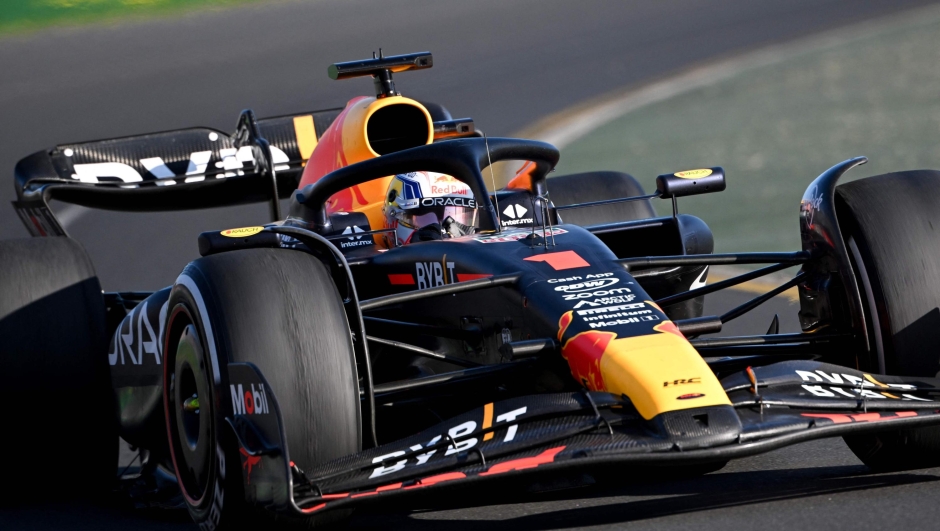 Red Bull Racing's Dutch driver Max Verstappen drives during the 2023 Formula One Australian Grand Prix at the Albert Park Circuit in Melbourne on April 2, 2023. (Photo by WILLIAM WEST / AFP) / -- IMAGE RESTRICTED TO EDITORIAL USE - STRICTLY NO COMMERCIAL USE --